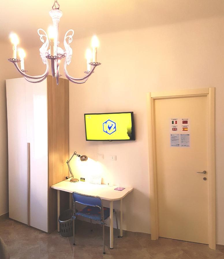 Bed And Breakfast Corticella 24 Bologna Exteriör bild
